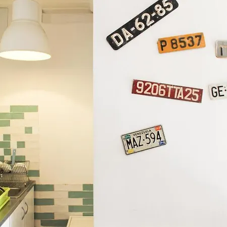 Alface Hall & Bar * Лиссабон