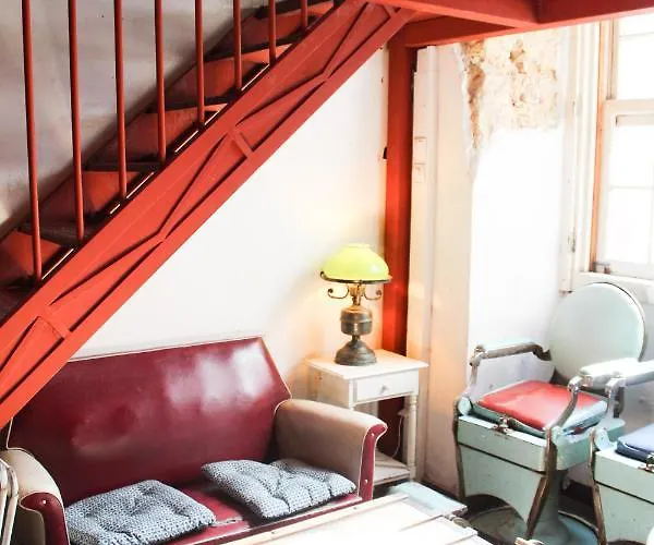 Hostel Alface Hall & Bar