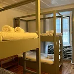 Hostal Alface Hall & Bar