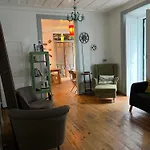 Hostal Alface Hall & Bar *