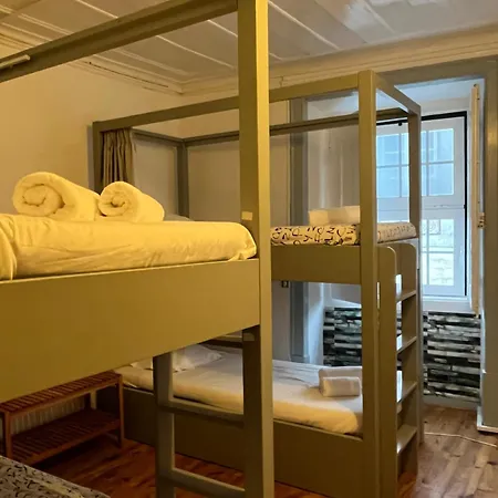 Vandrerhjem Alface Hall & Bar