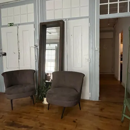 Alface Hall & Bar Albergue Lisboa