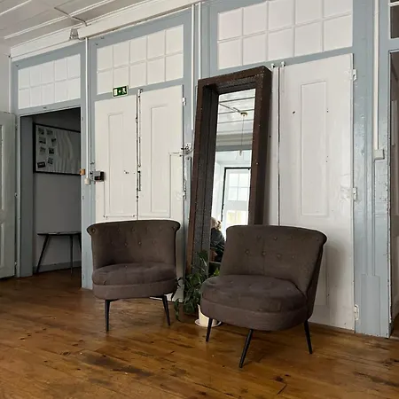 Vandrerhjem Alface Hall & Bar *