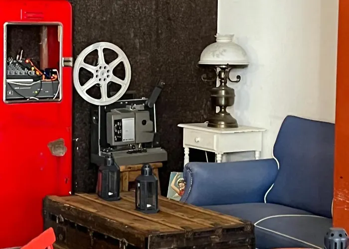 Alface Hall & Bar * Lisboa