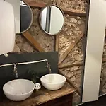 Alface Hall & Bar *