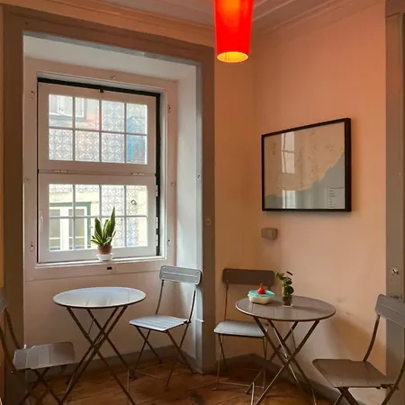 Alface Hall & Bar 호스텔