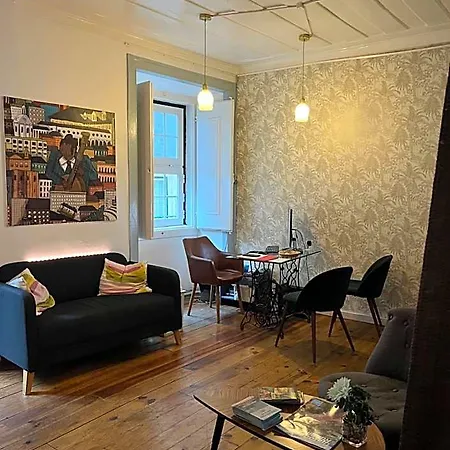 Alface Hall & Bar بيت شباب Lisboa