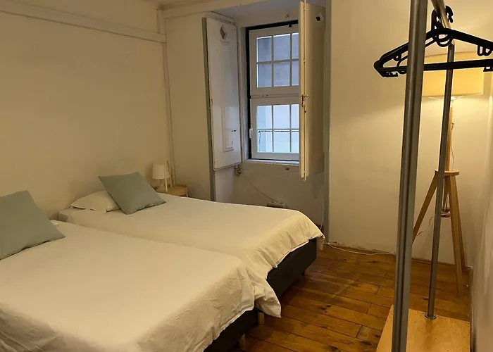 Alface Hall & Bar リスボン