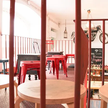 Alface Hall & Bar