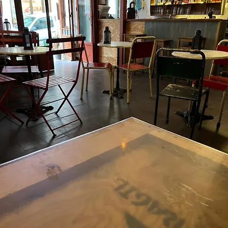 Alface Hall & Bar Lisboa