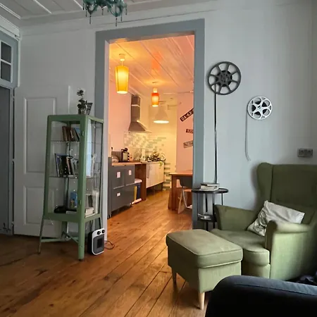 Vandrarhem Alface Hall & Bar