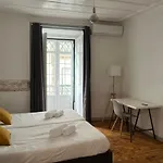 Alface Hall & Bar * Lisboa