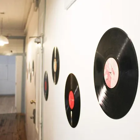 Alface Hall & Bar Hostel Lisboa