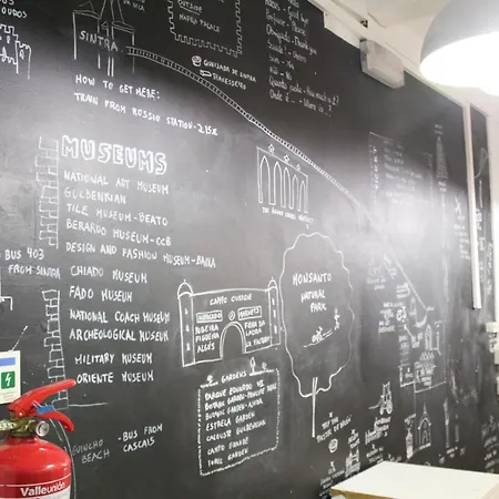 Ostello Alface Hall & Bar *